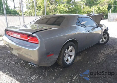 2012 Dodge Challenger Sxt z USA, uszkodzony, nr VIN 2C3CDYAG8CH125277
